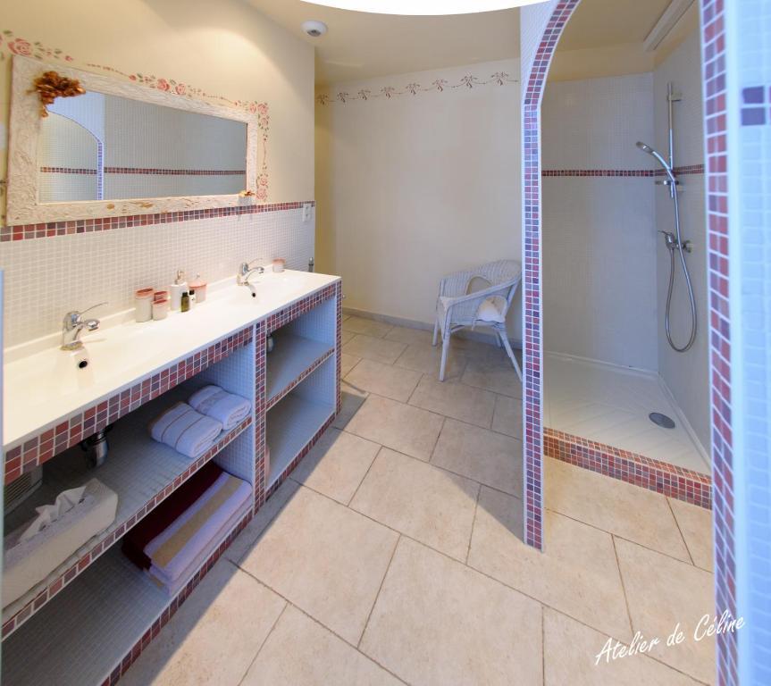 Le Castel Du Mont Boise Hotel Montboucher-sur-Jabron ภายนอก รูปภาพ