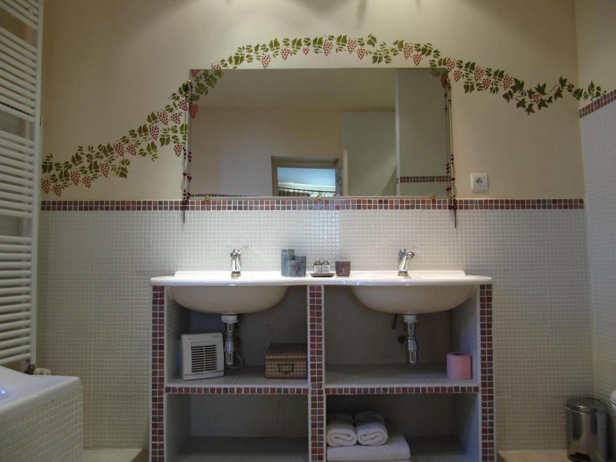 Le Castel Du Mont Boise Hotel Montboucher-sur-Jabron ภายนอก รูปภาพ